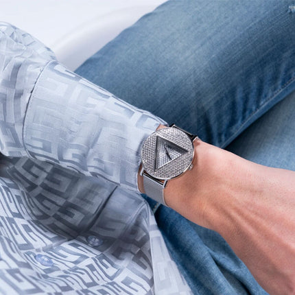 V6HB32757CE0096318013F69C97DCC22B47R4507840P4